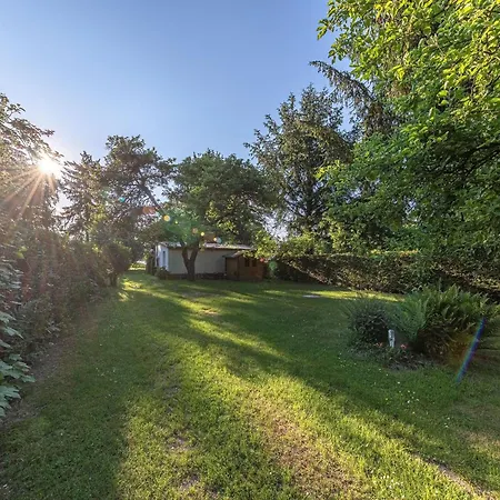 Luett Huus بيت للعطل *